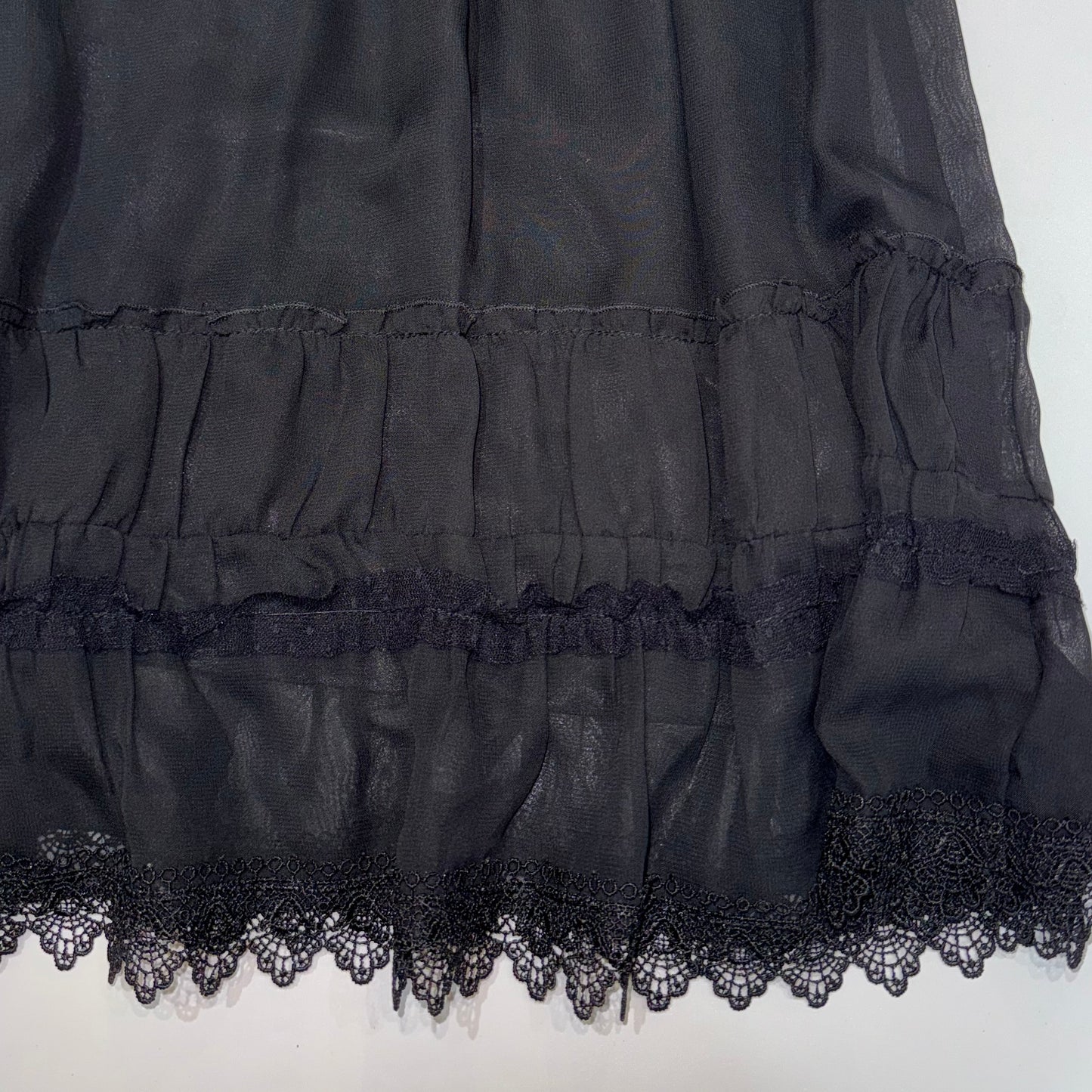 Axes black lace skirt