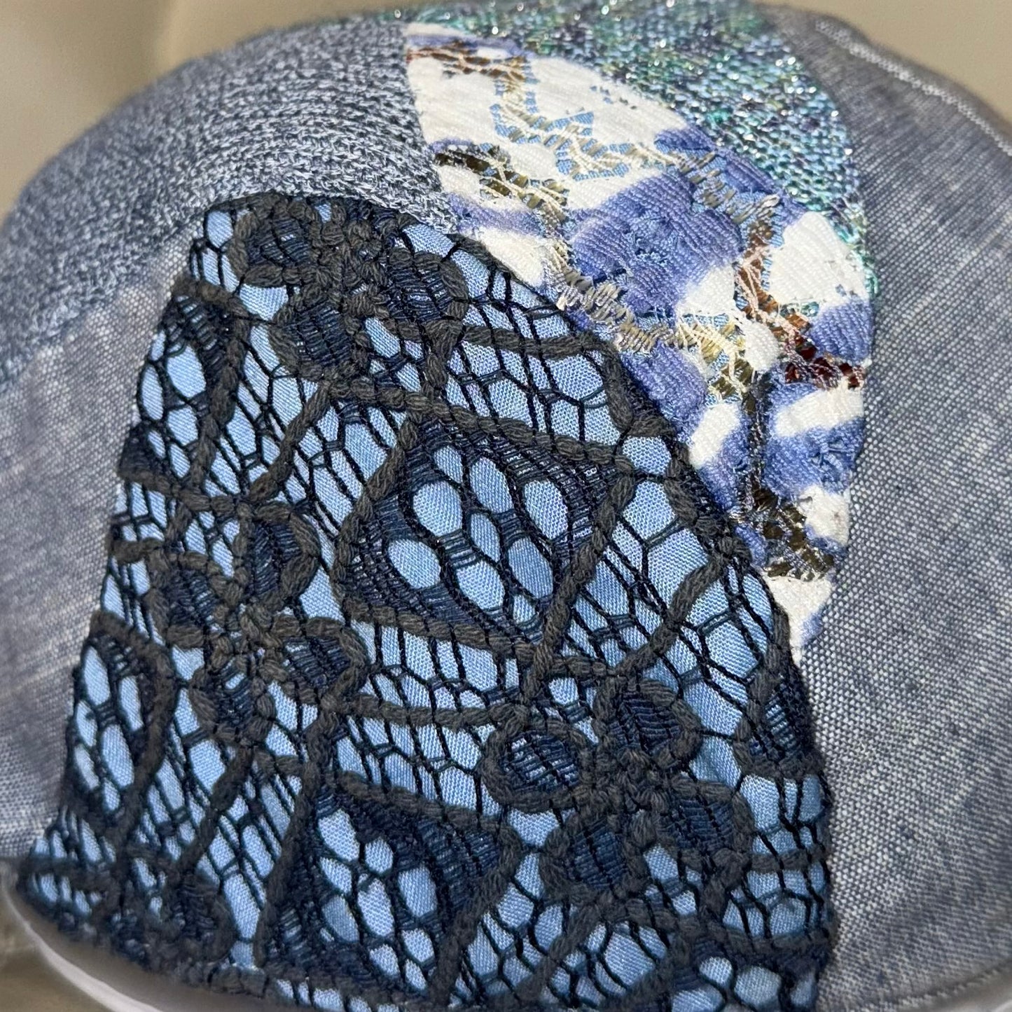 Blue lace patchwork ribbon hat