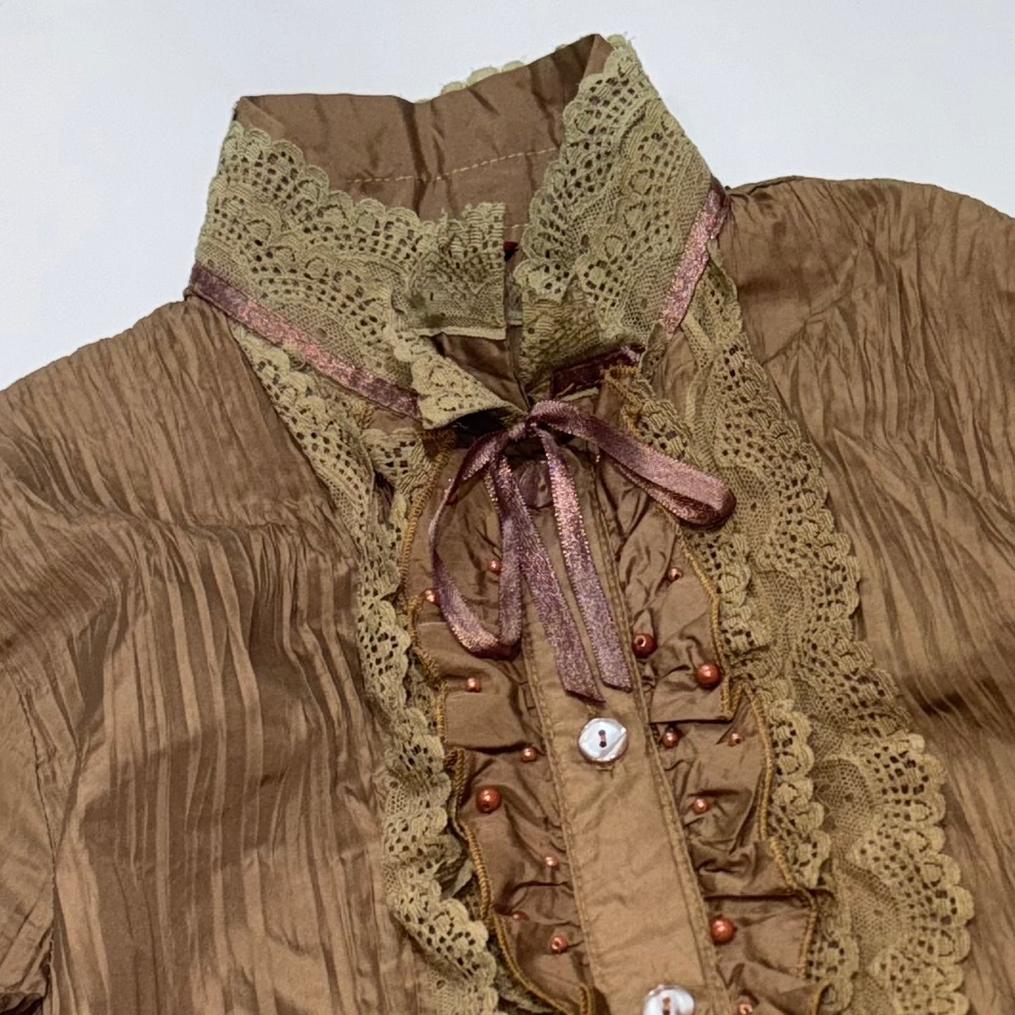 Brown pleated lace shirt