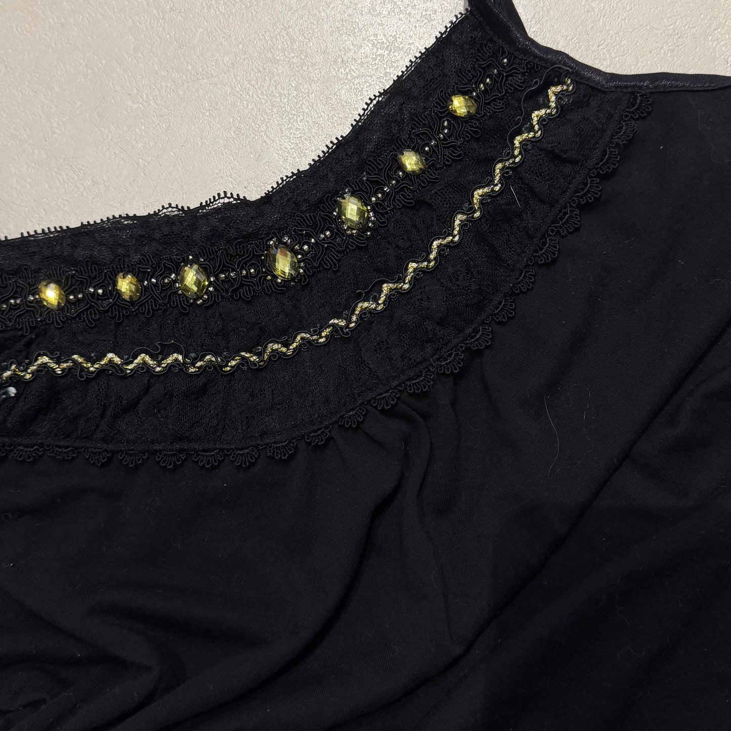 Axes black lace yellow stone cami