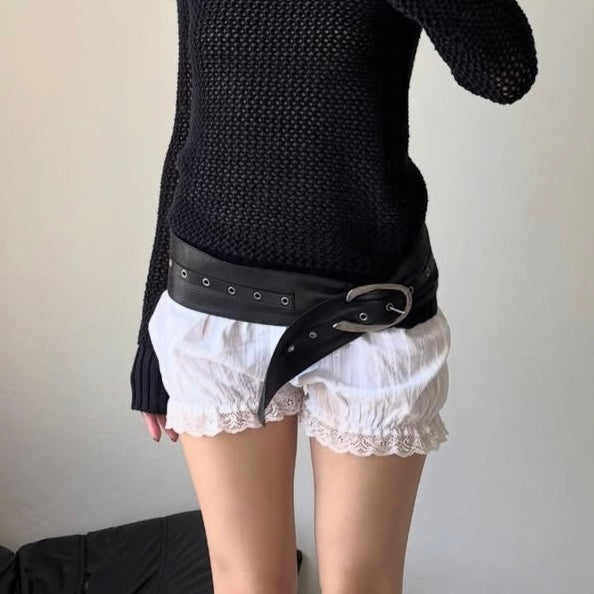 Ivory balloon lace shorts