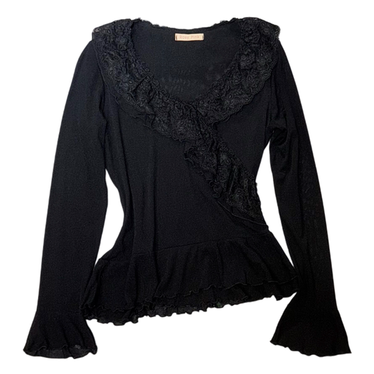 Black v-neck lace long sleeve