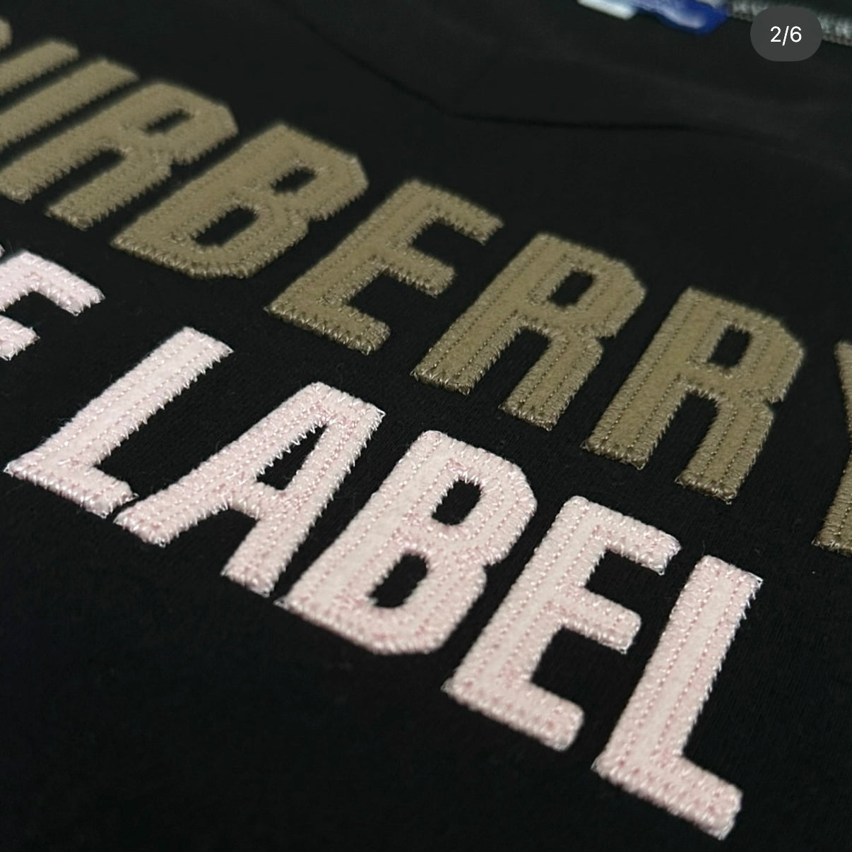 Burberry logo doll sleeve