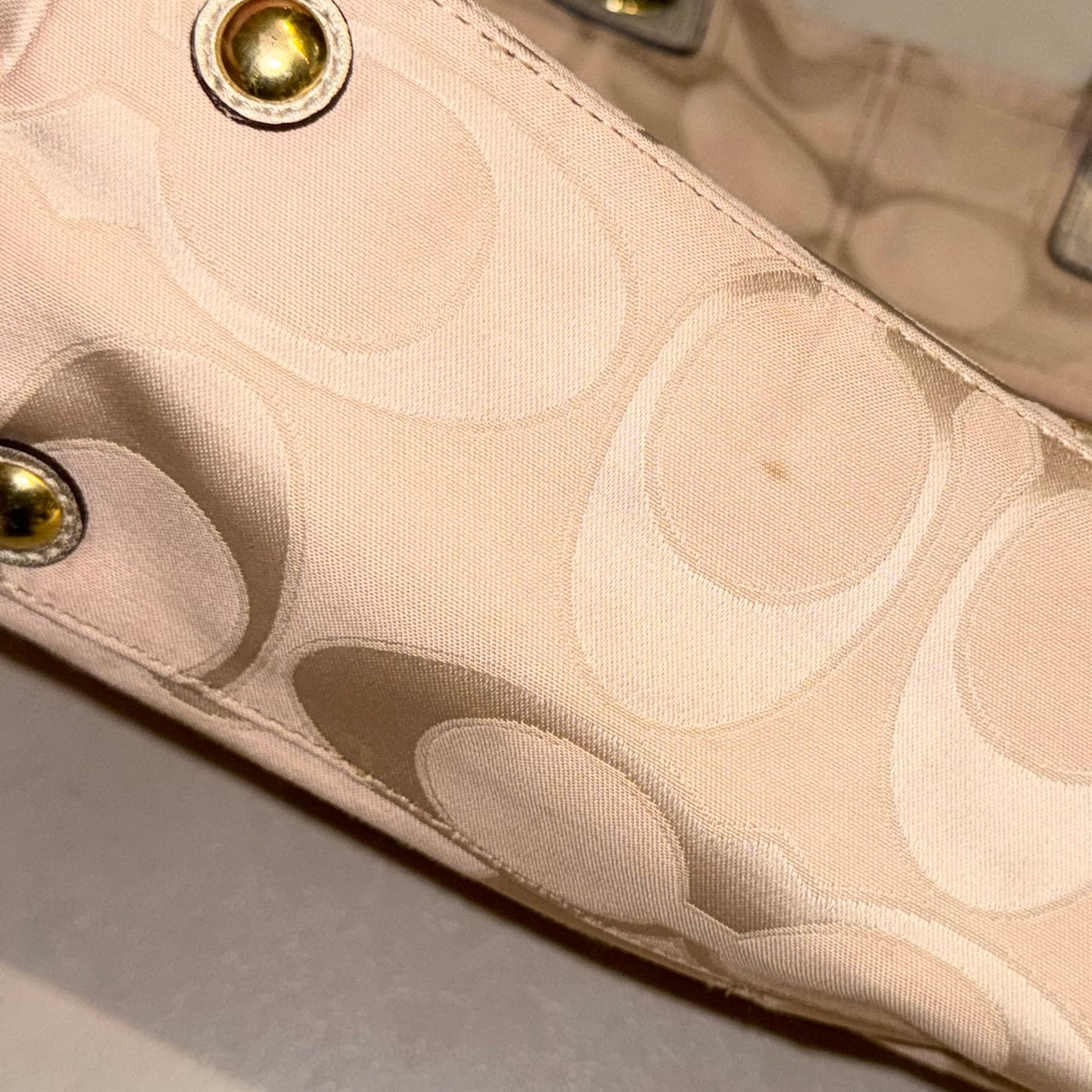 Coach soft pink shoulder bag
