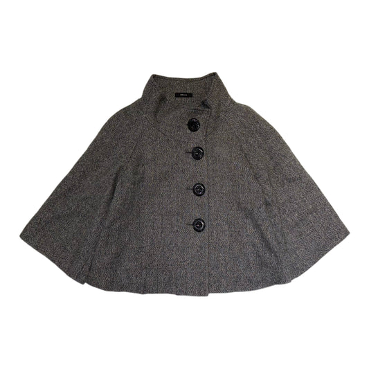 Grey button outer