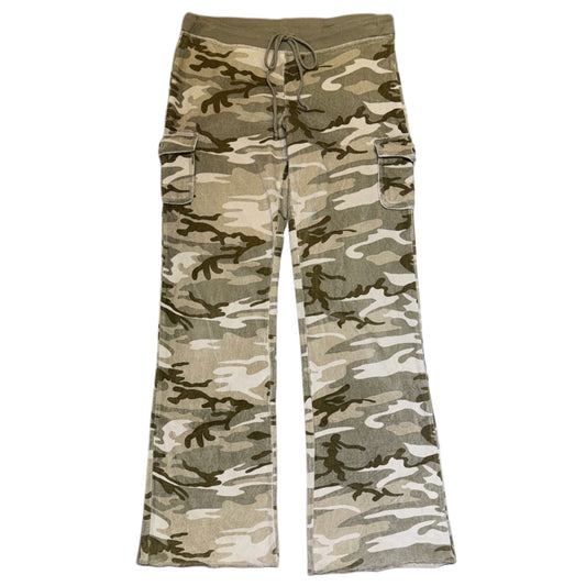 Camo pants