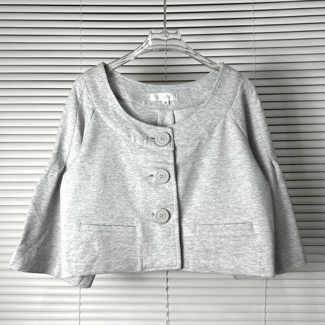 Grey button cropped outer