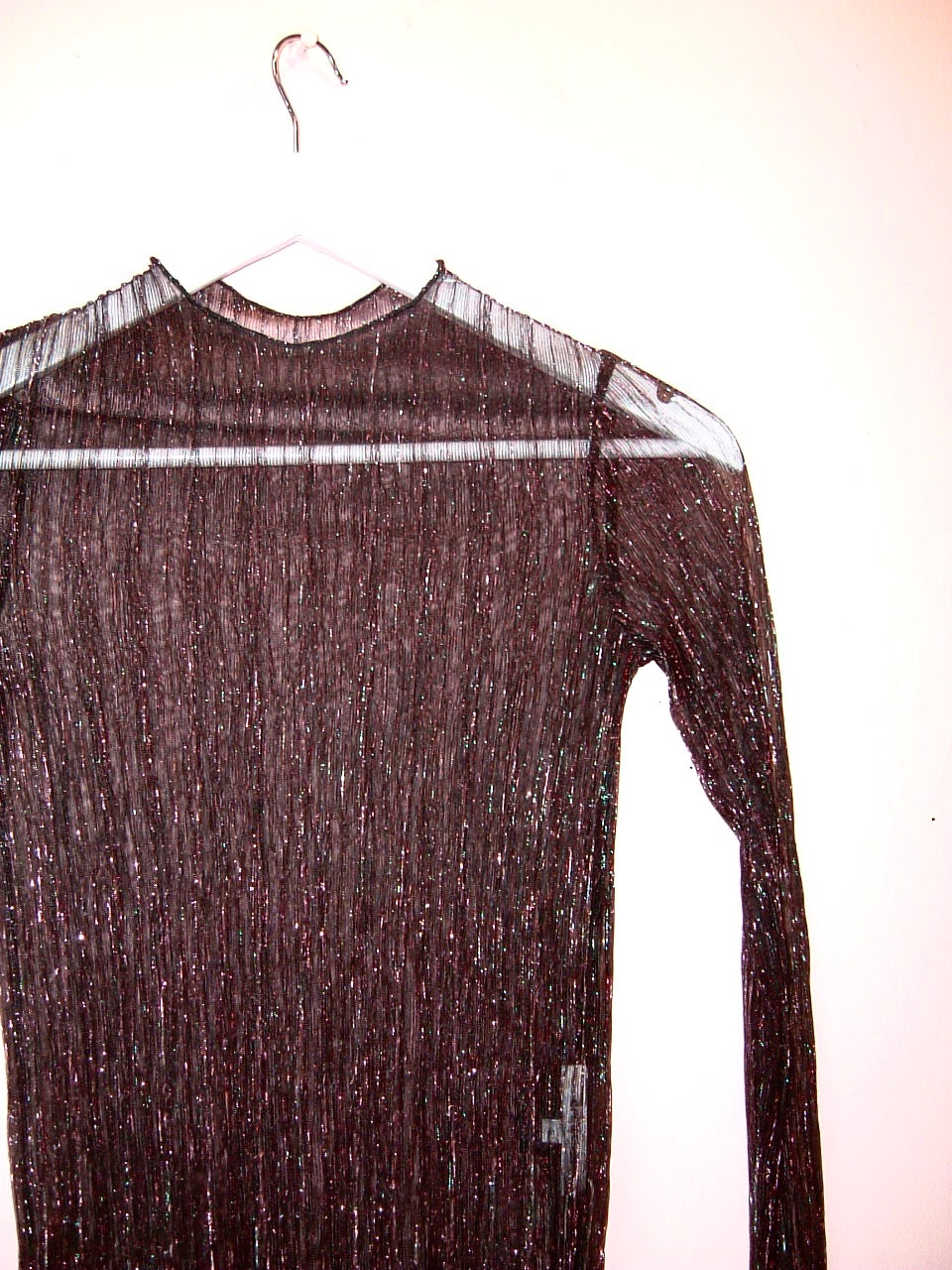 Shinny Long Sleeve ￼