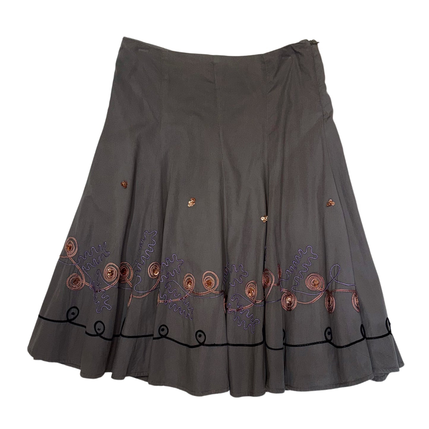 Embroidered skirt