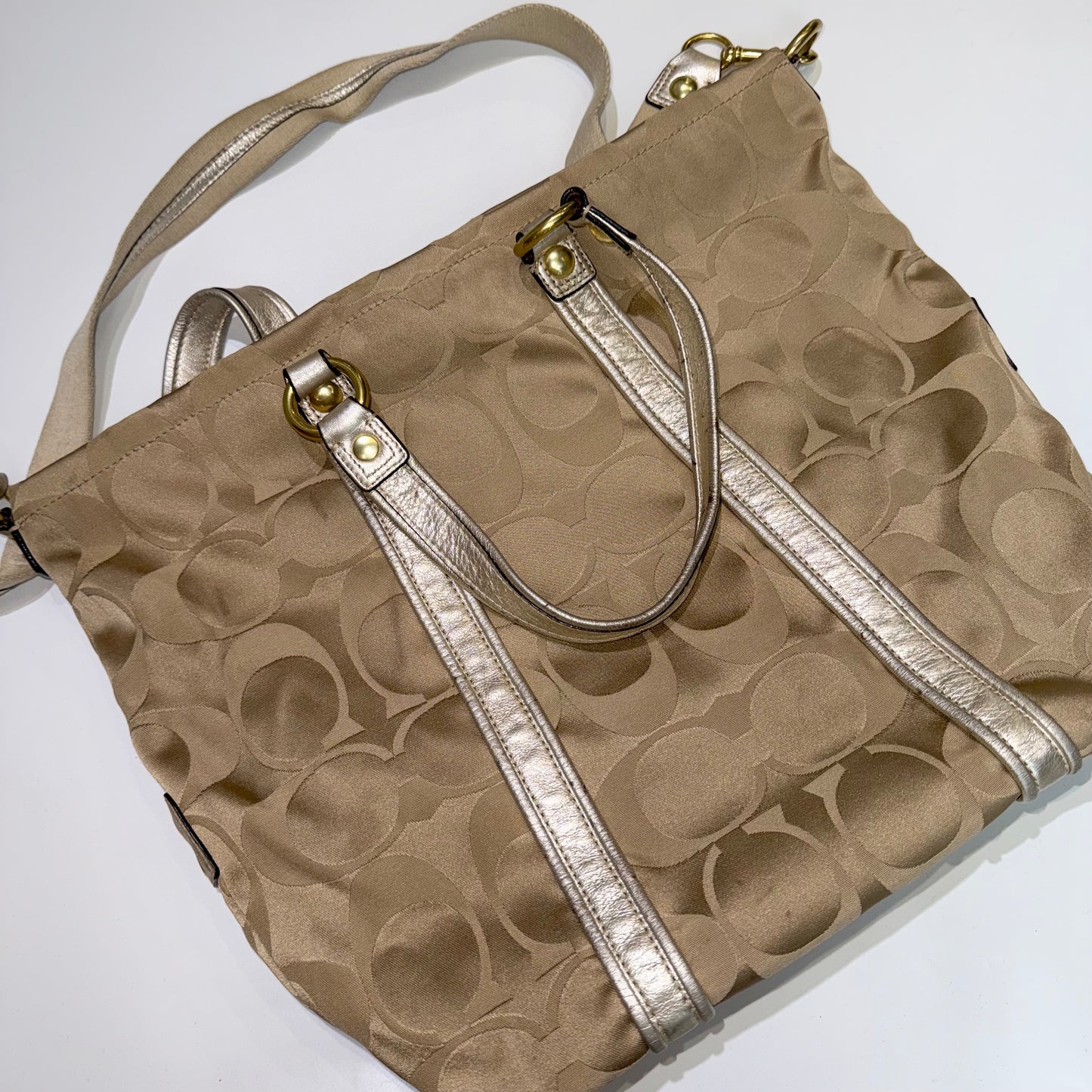 Coach 2way poppy bag