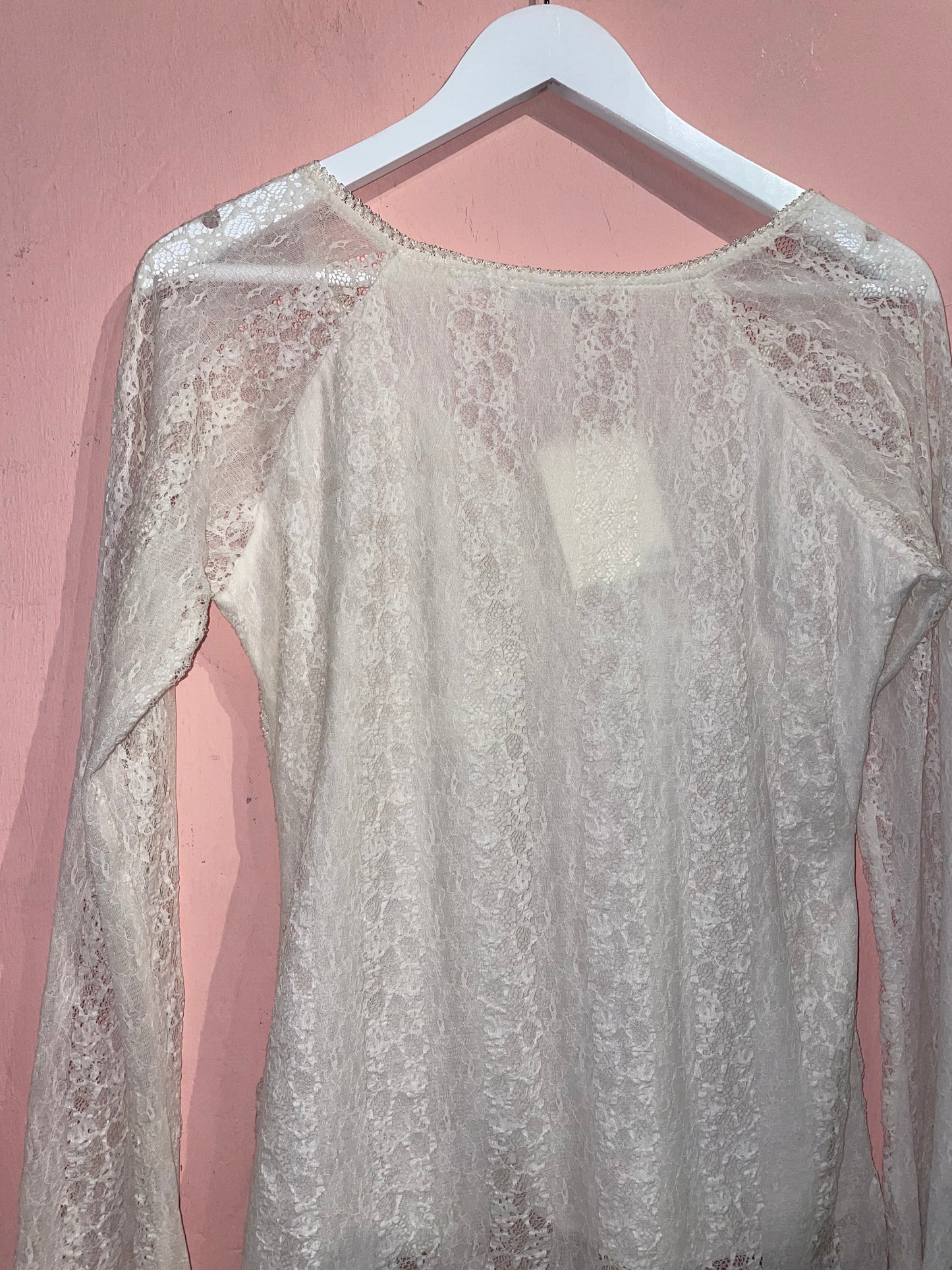 White lace long sleeve