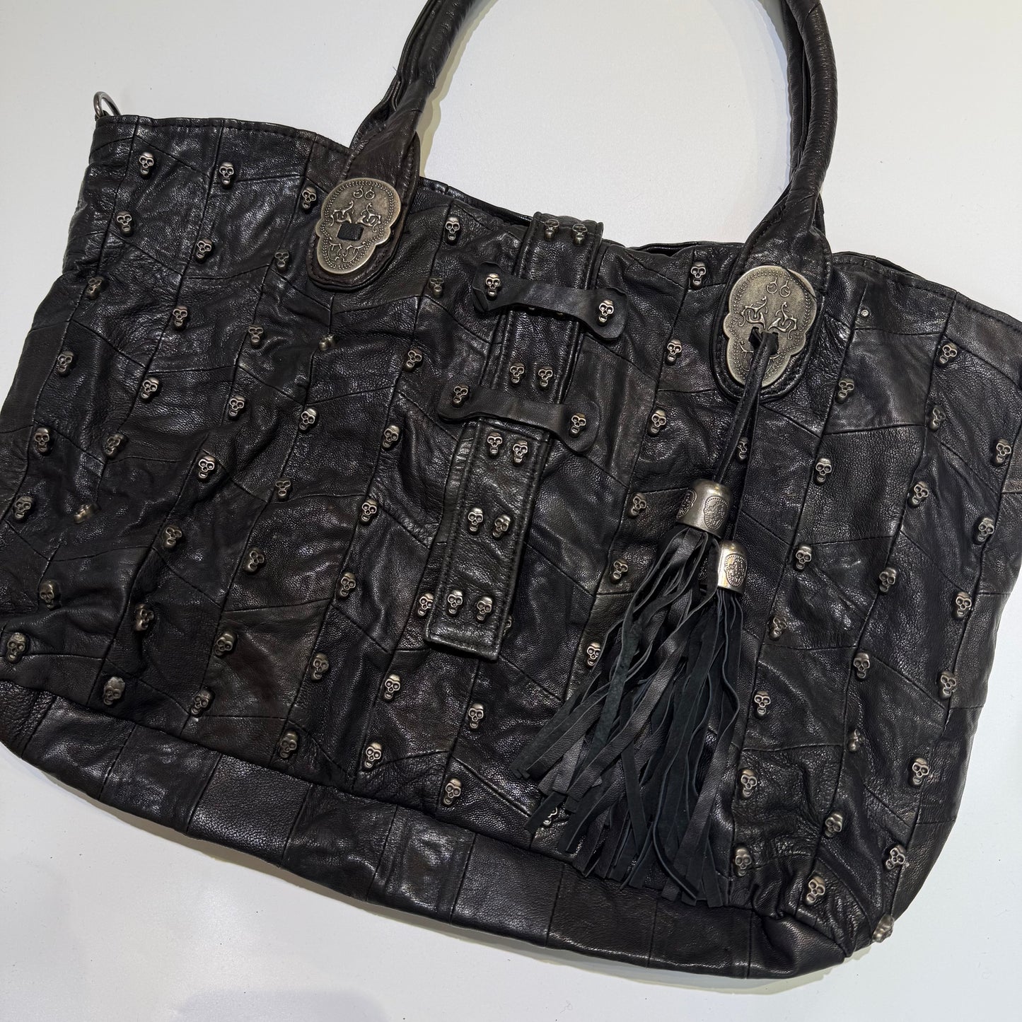 Black leather skull bag