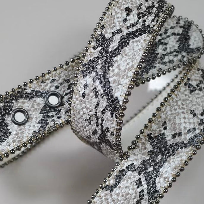 Snake pattern belt