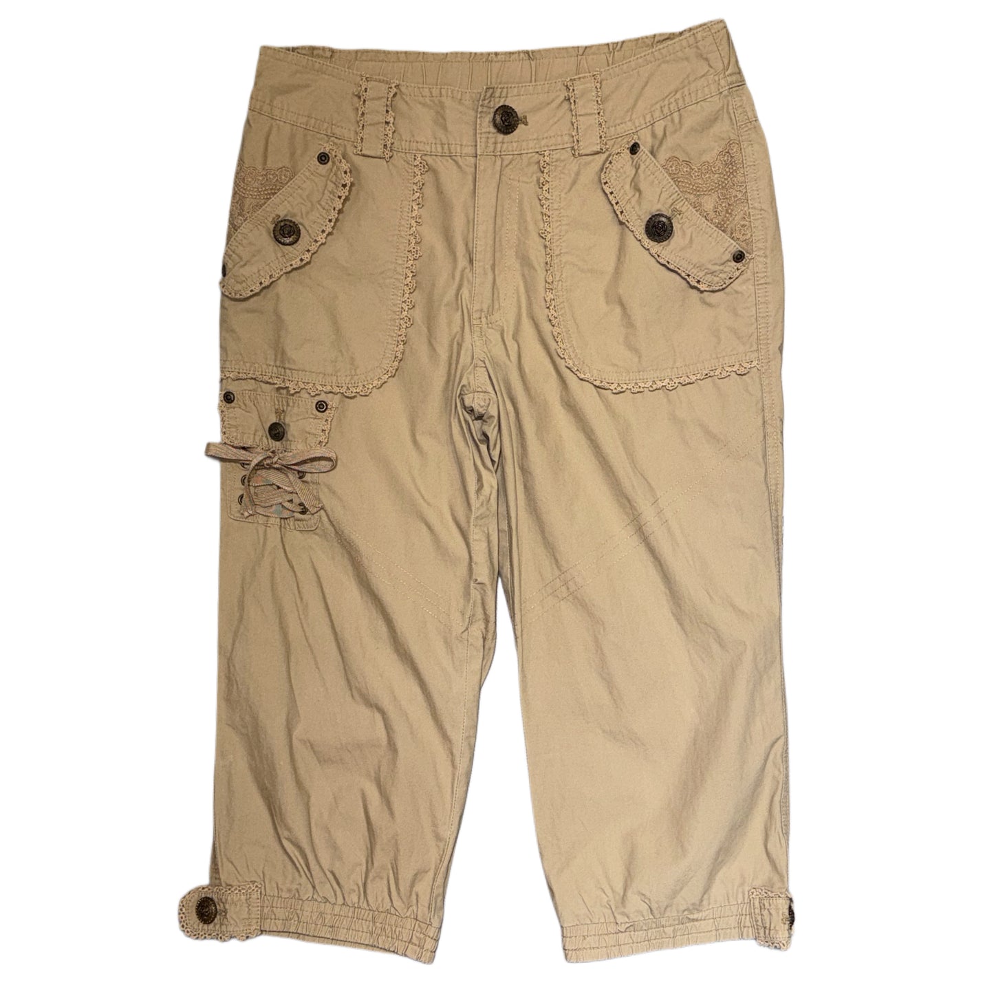 Axes lace capris