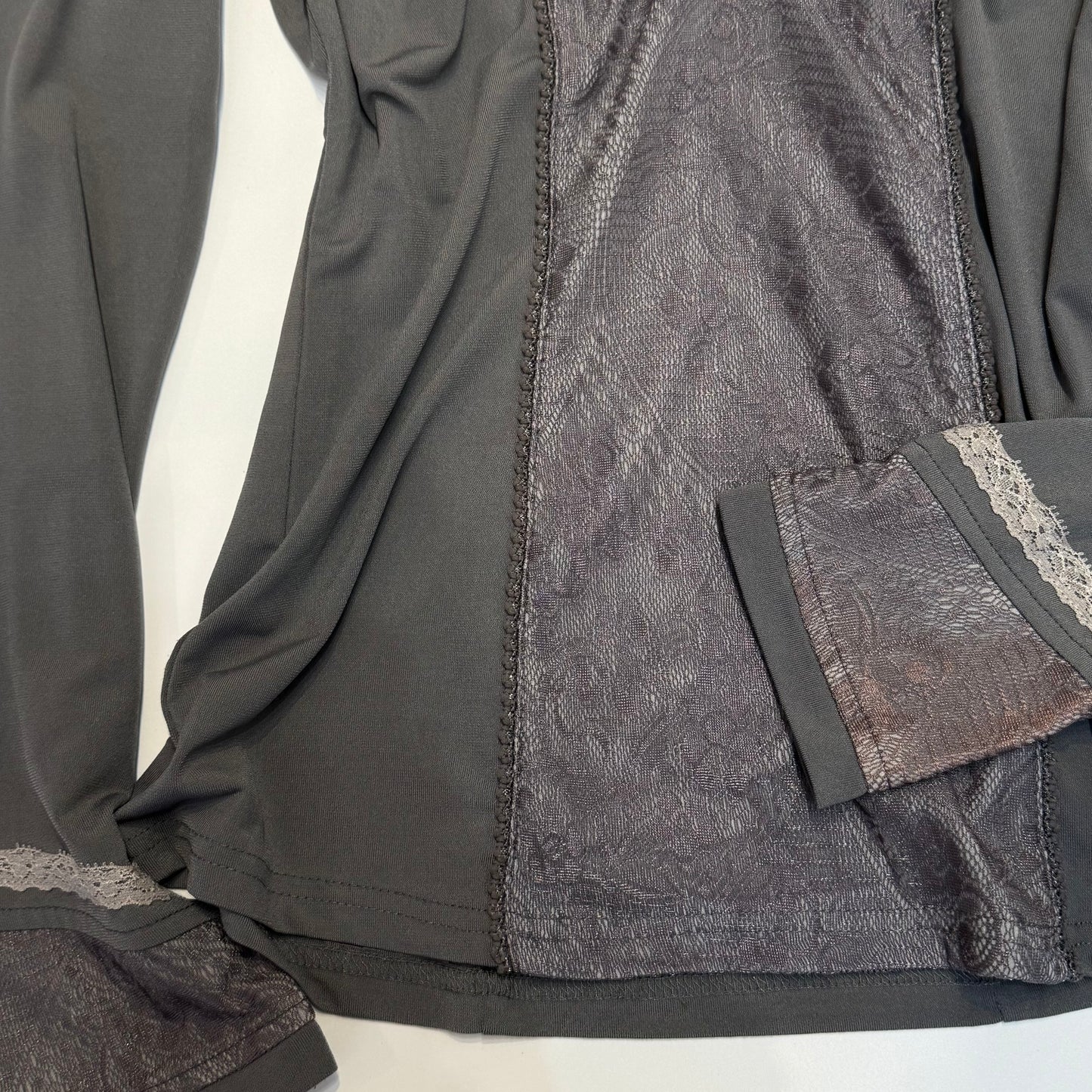Ozzon grey lace long sleeve