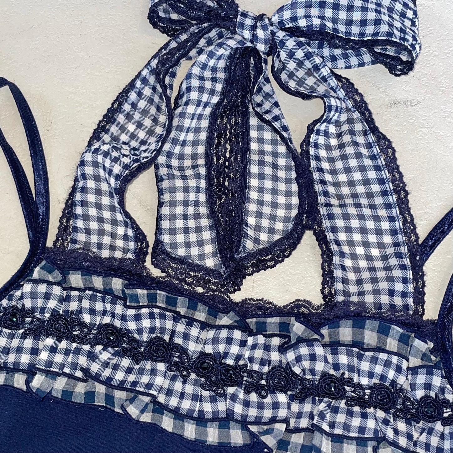 Axes navy checkered top