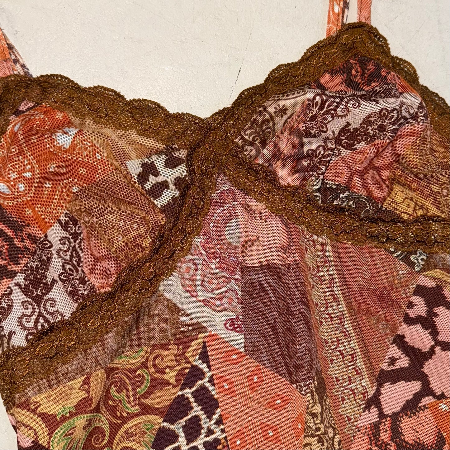Brown patchwork pattern lace dress