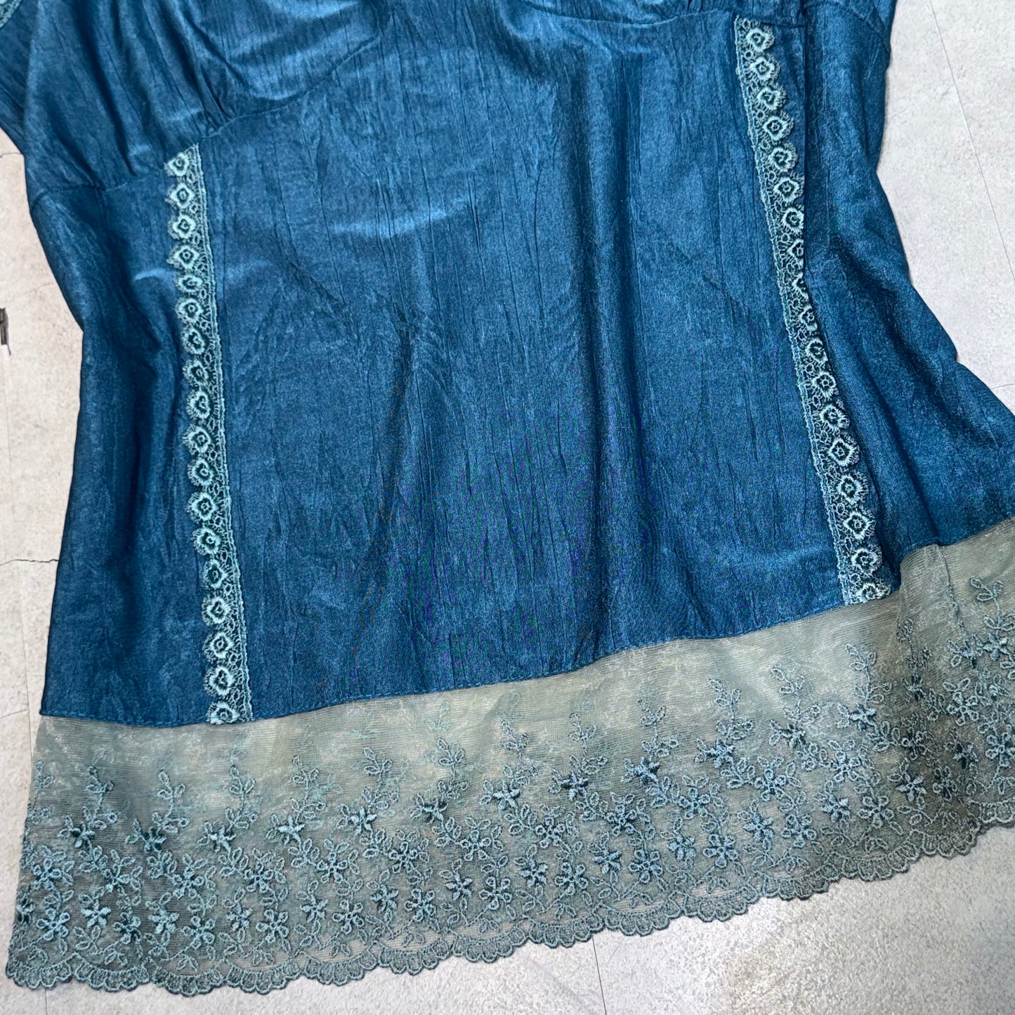Blue lace button tank