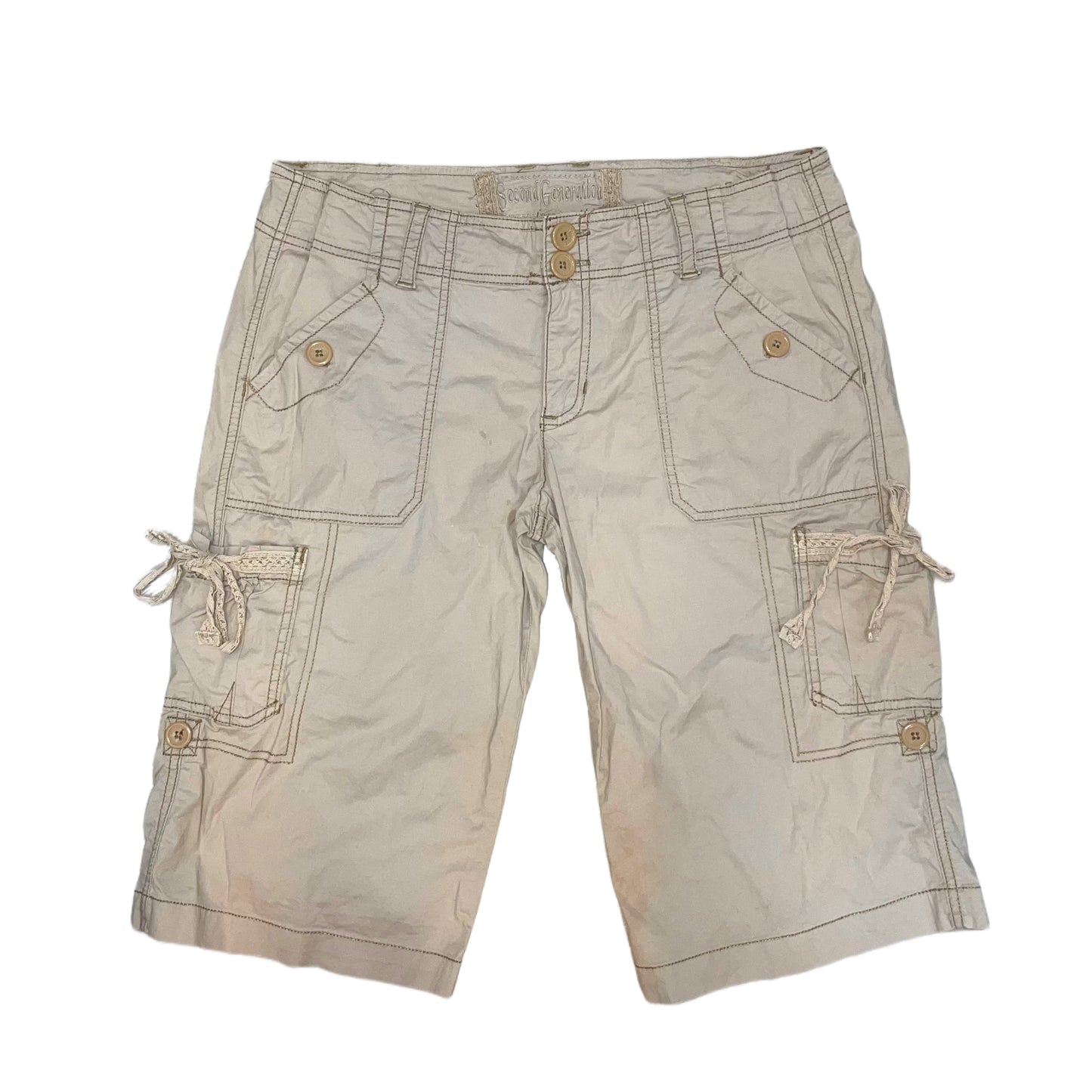 Second generation Beige lace jorts