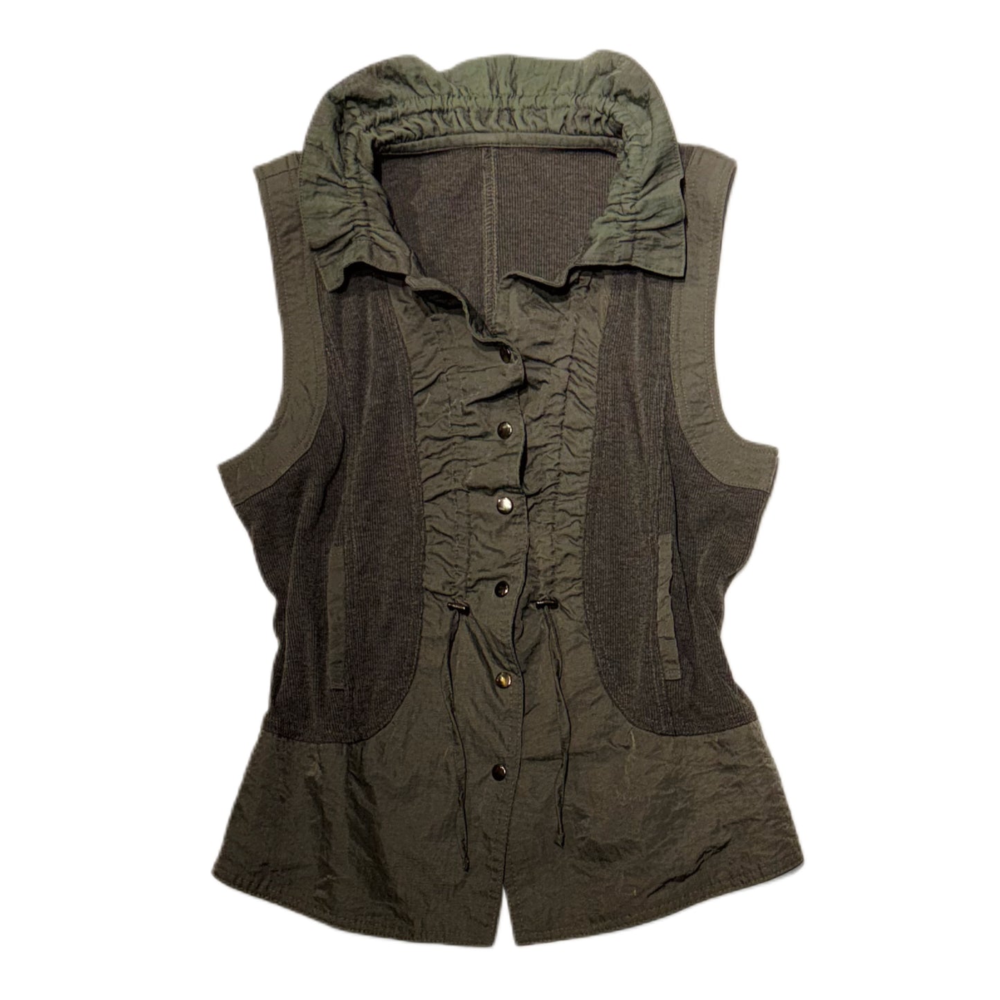 Ruffle vest