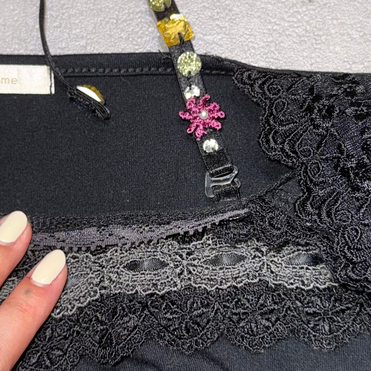 Axes black tank with rose trim
