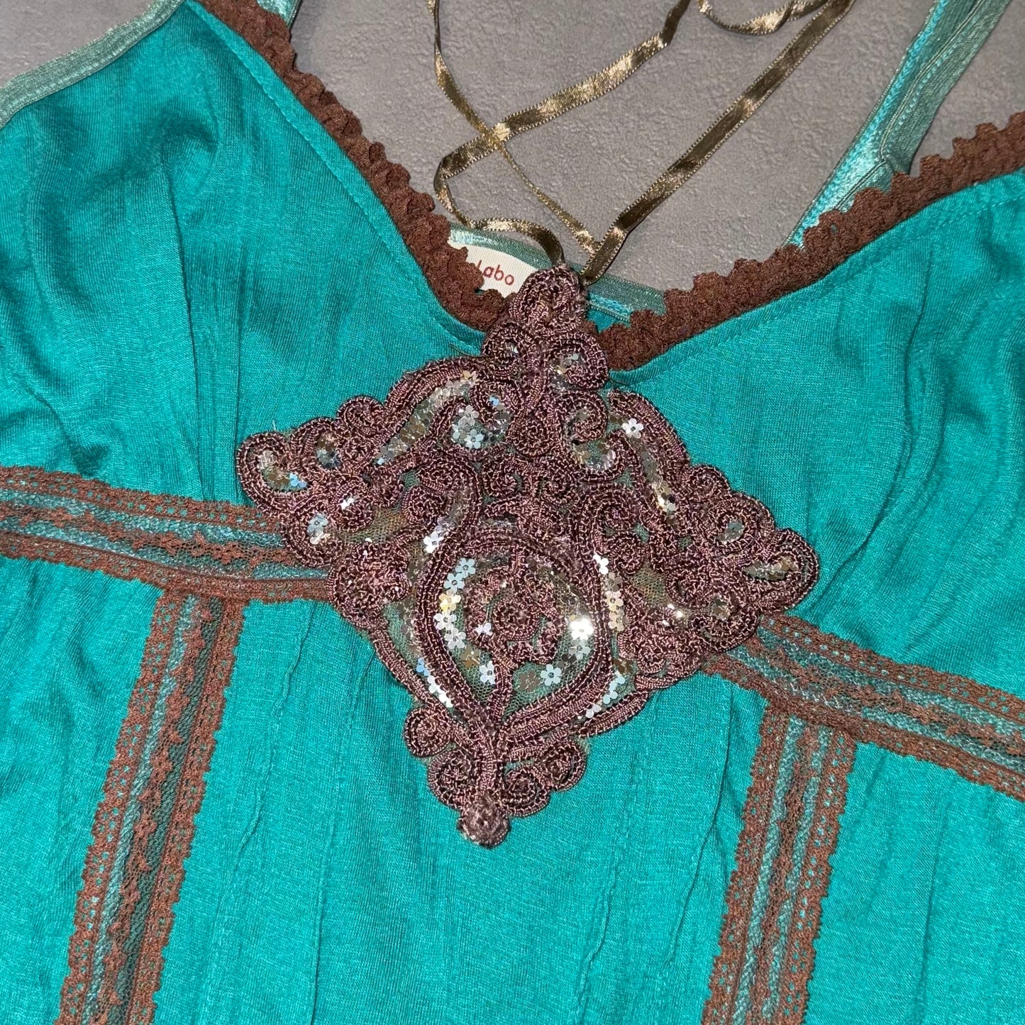 Green brown lace embroidered tank