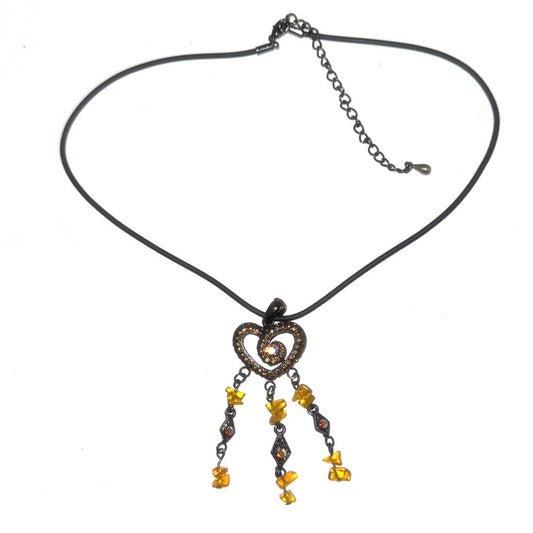 Yellow rhinestones heart necklace