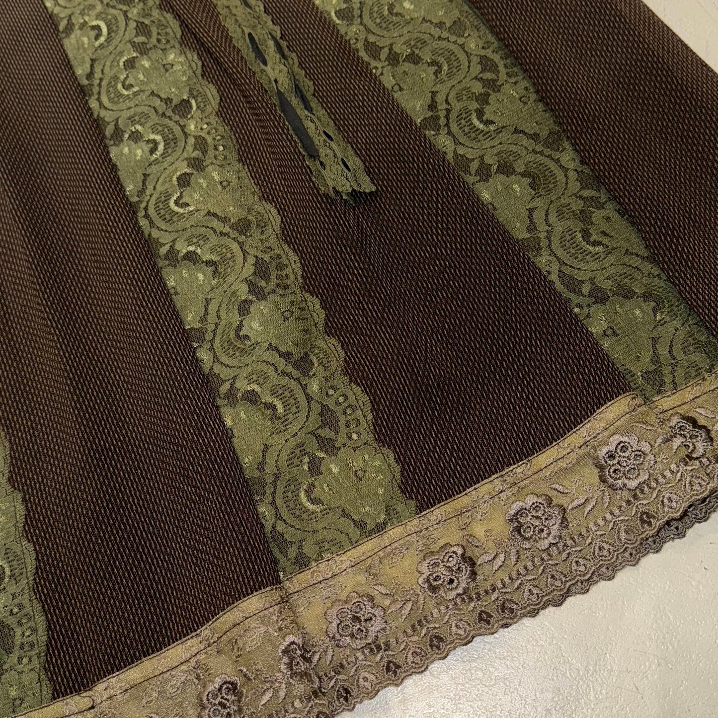 Brown skirt with green lace
