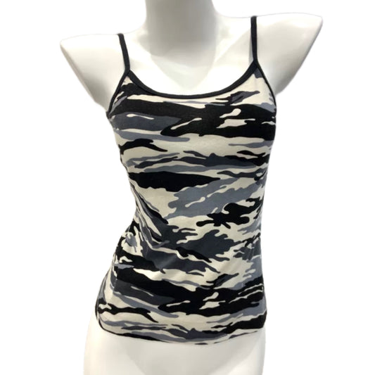 Camo tank
