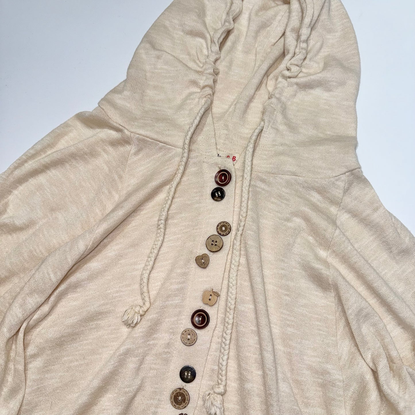 Ivory button top/ outer
