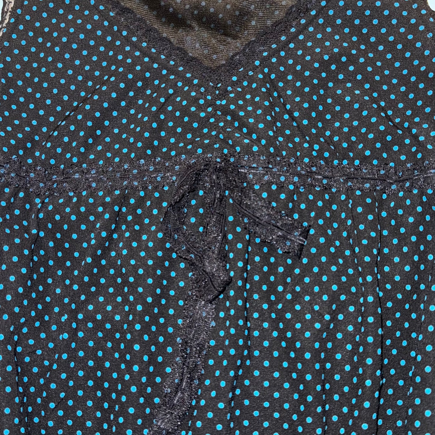Polka dot v-neck lace dress