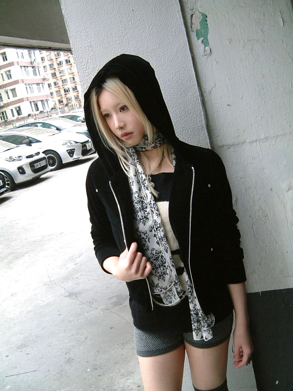 Smoking skull knit top