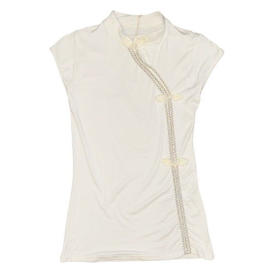 White chinese knot top