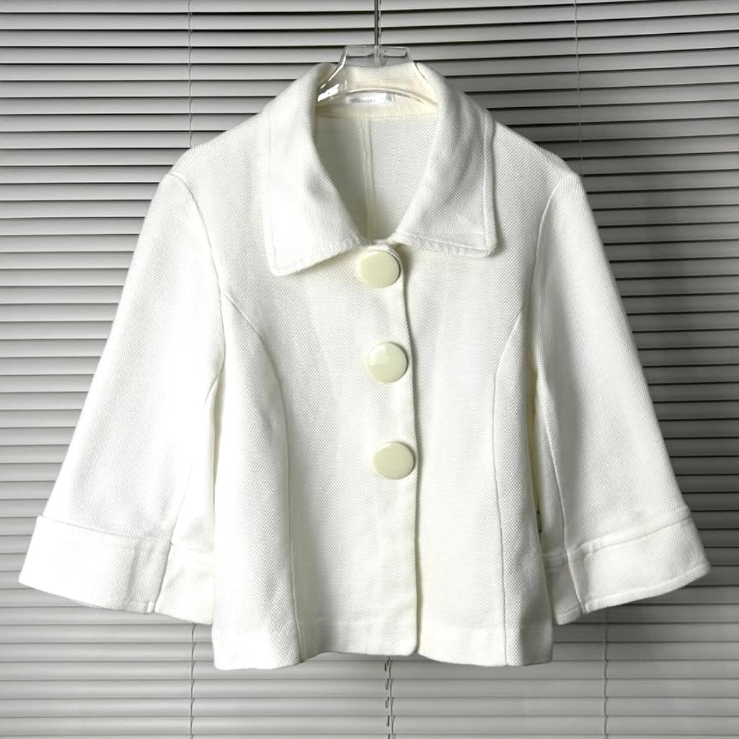Ivory button cropped outer