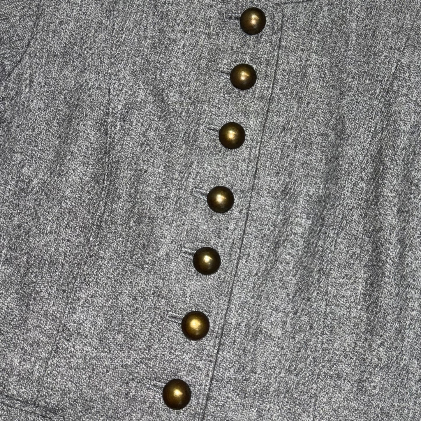 Grey button up shortsleeved blazer