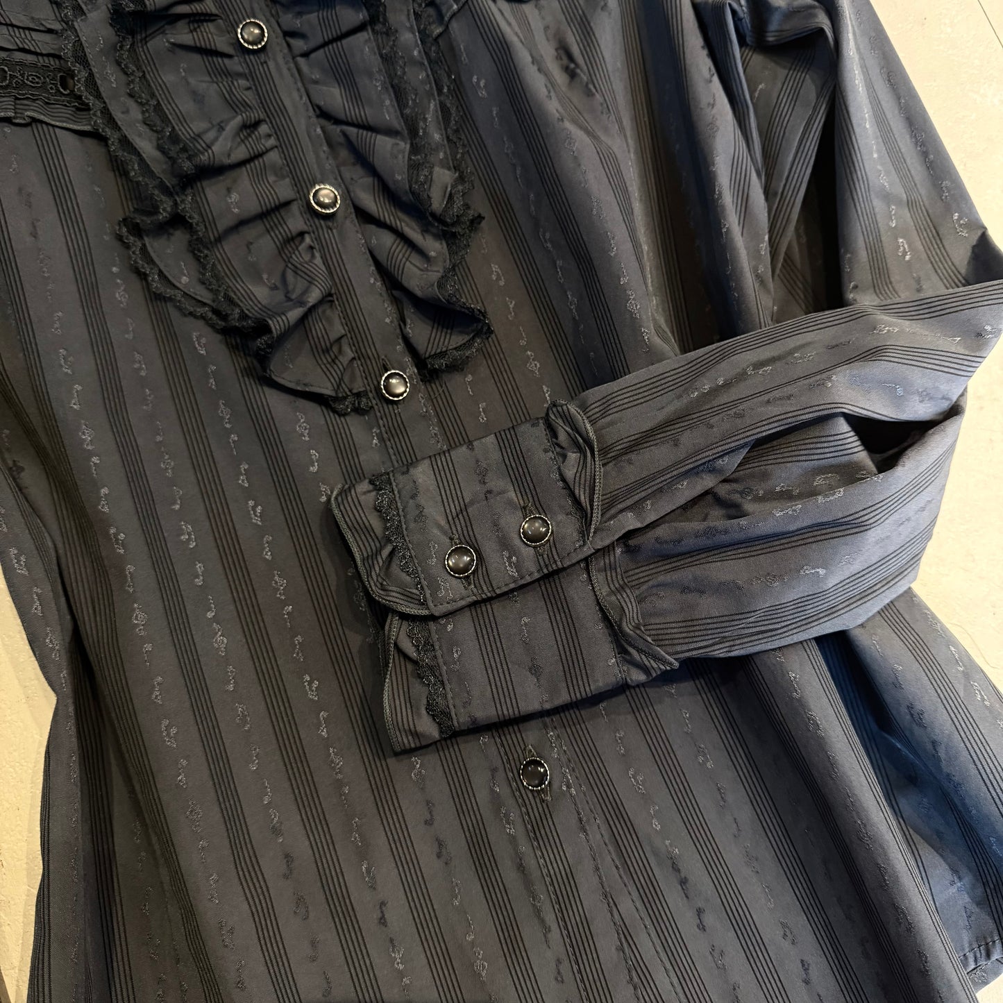 Axes music note jacquard fabric lace trim shirt
