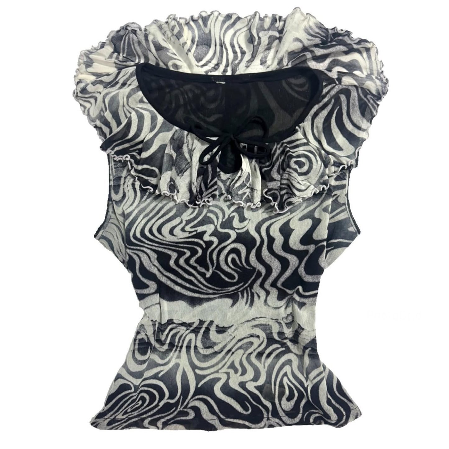 Wave pattern mesh top