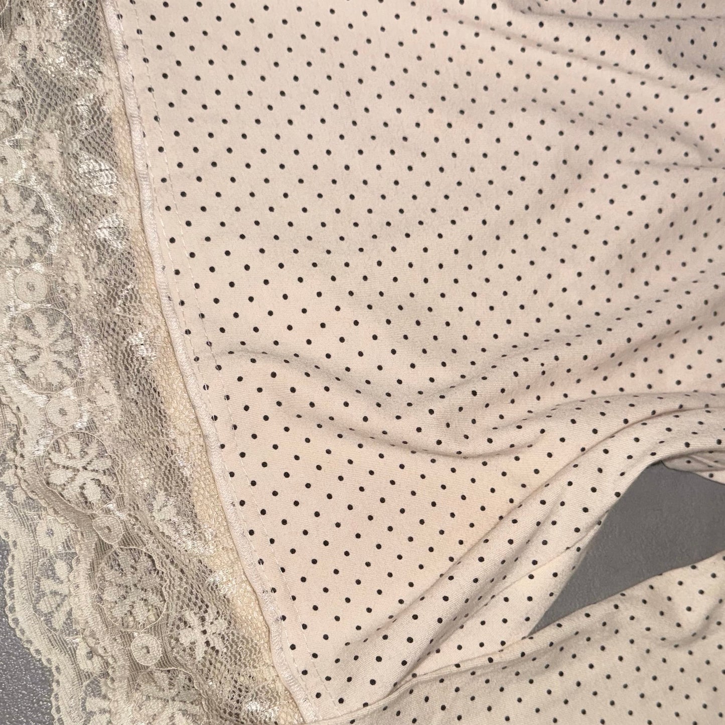 Beige polka dot lace turtle neck long sleeve