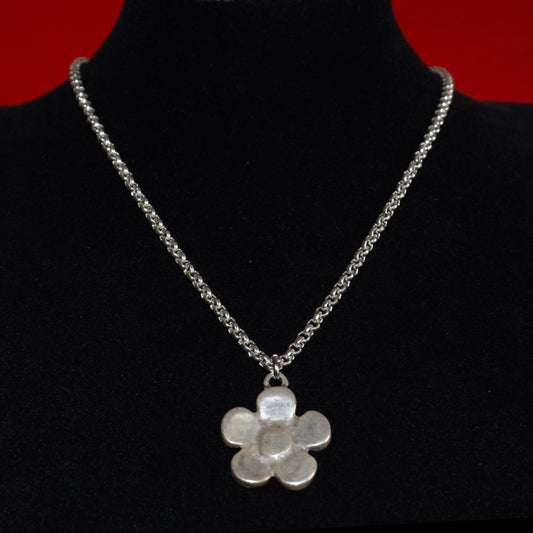 silver flower necklace