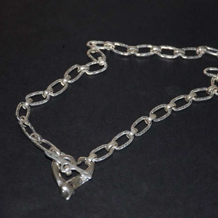 irregular heart choker